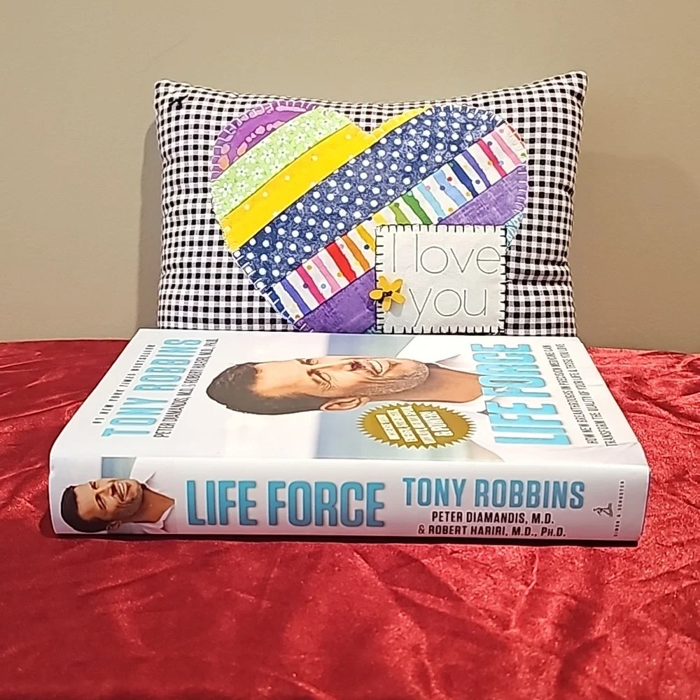 Life Force - Picture 3 of 7